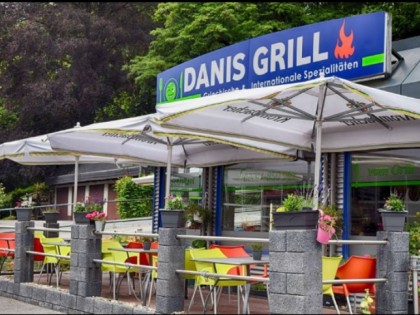 照片: Danis Grill