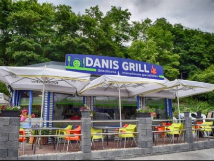 照片: Danis Grill